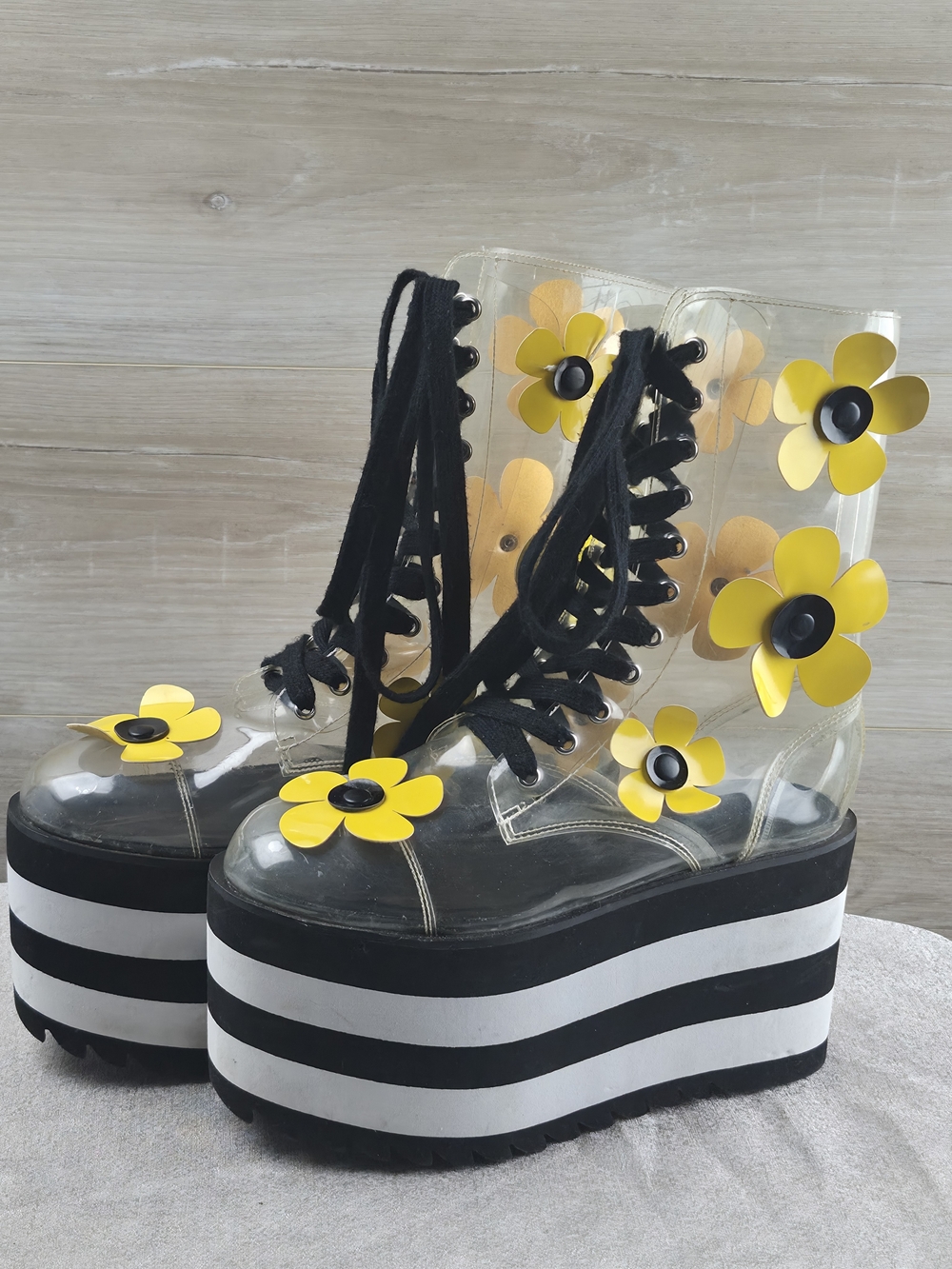 CURRENT MOOD Clear Flower Platform Combat Boots Striped Lug Sole Women's Size 9